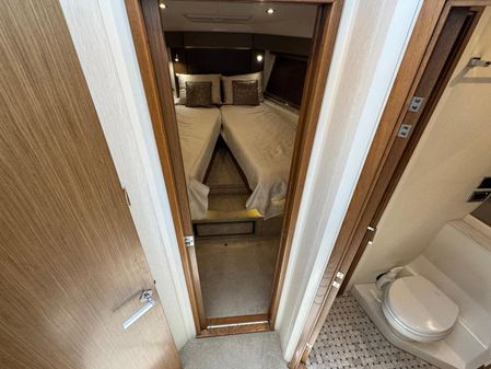 Sea Ray Sundancer 460 image