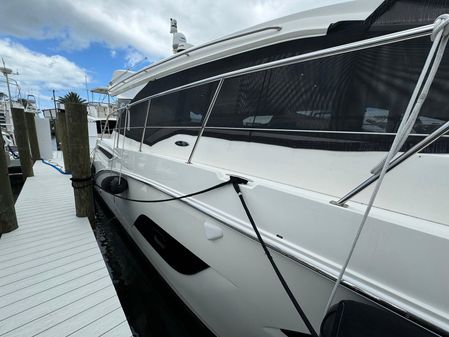 Sea Ray Sundancer 460 image