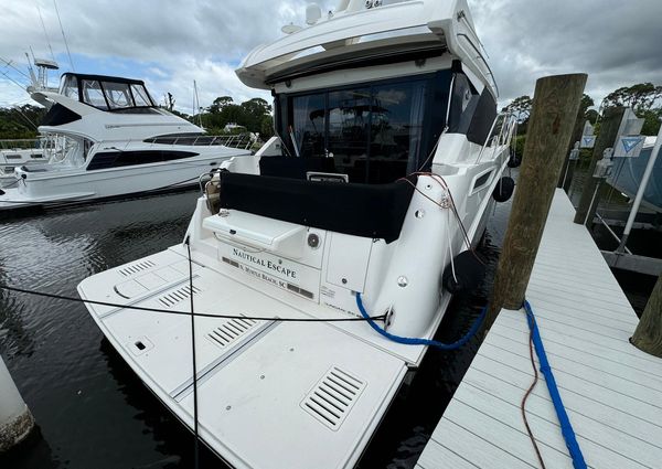 Sea Ray Sundancer 460 image