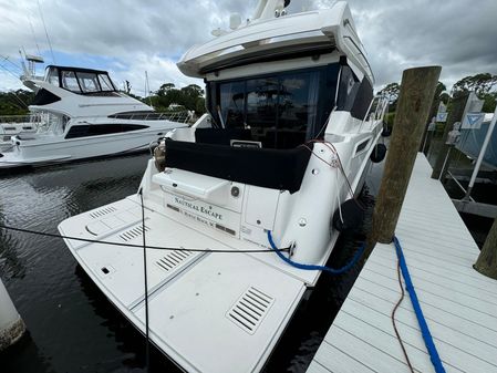 Sea Ray Sundancer 460 image