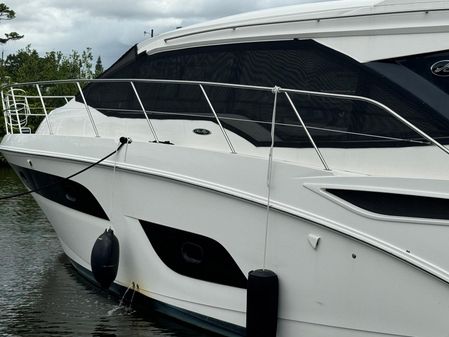 Sea Ray Sundancer 460 image