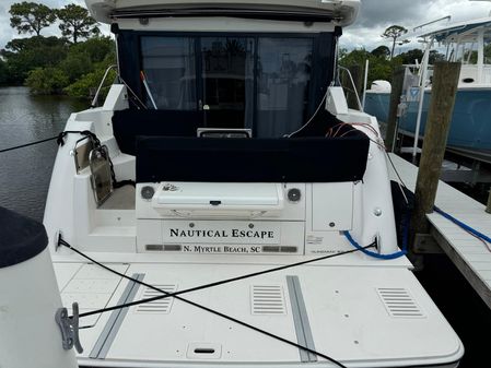 Sea Ray Sundancer 460 image