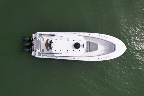 Front-runner 36-CENTER-CONSOLE image