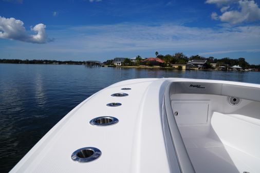 Front-runner 36-CENTER-CONSOLE image