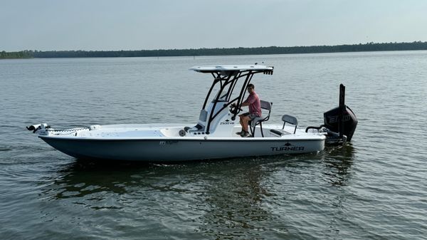 Turner Boatworks 2500 VS 