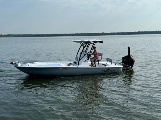 Turner Boatworks 2500 VS - main image