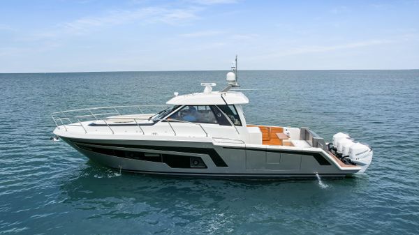 Ocean Alexander 45 Divergence Coupe