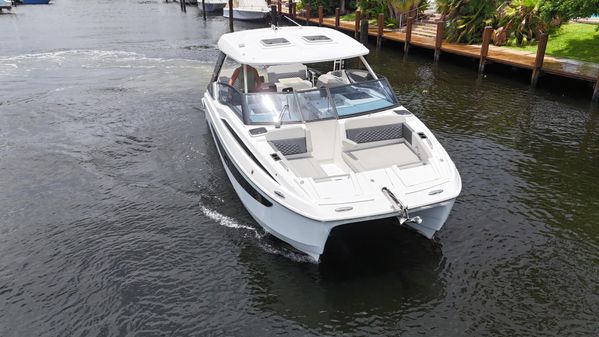 Aquila 32 Sport image