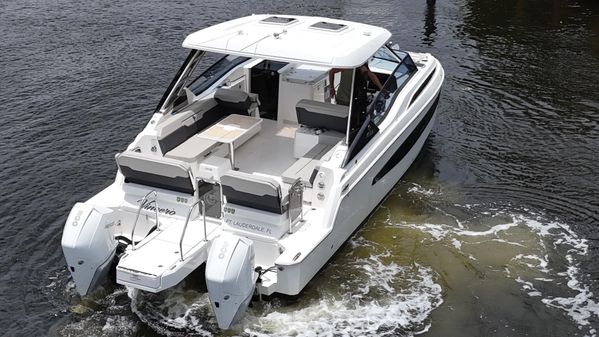 Aquila 32 Sport image