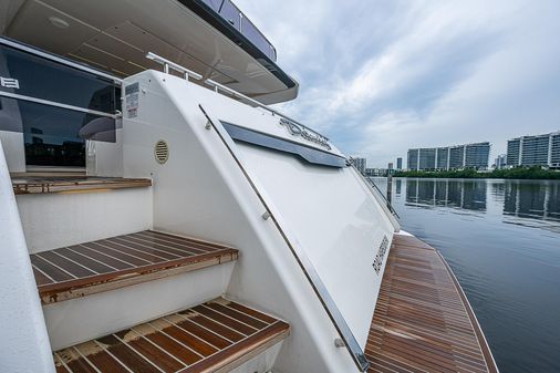 Ferretti Yachts 850 image