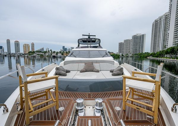 Ferretti Yachts 850 image