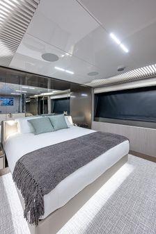 Ferretti Yachts 850 image