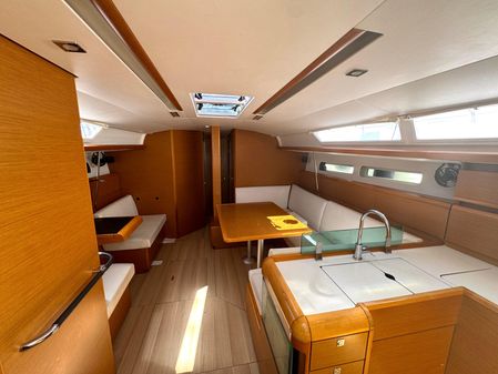 Jeanneau Sun Odyssey 449 image