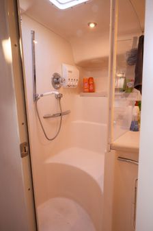 Sea Ray 400 Sundancer image