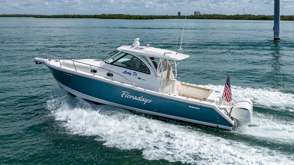 Pursuit OS 385 Offshore