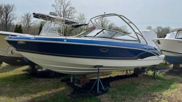Formula 270 Bowrider