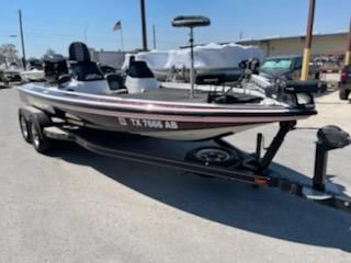 Skeeter ZX 225