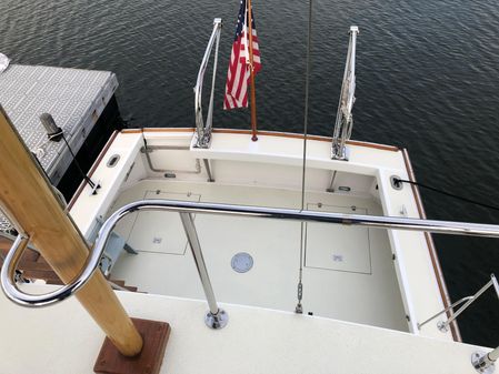 Wilbur 34-FLYBRIDGE image