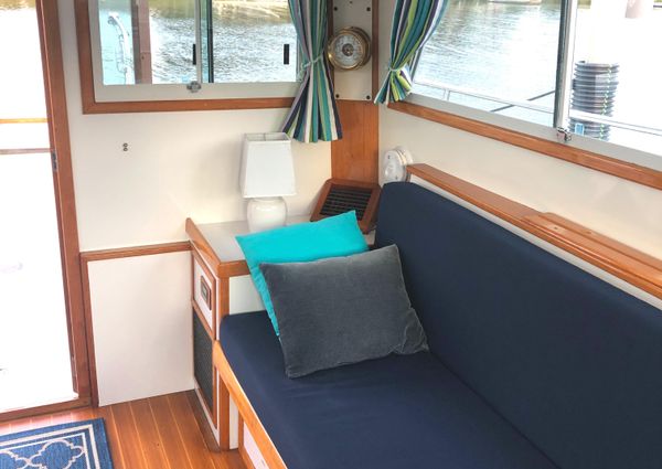 Wilbur 34-FLYBRIDGE image