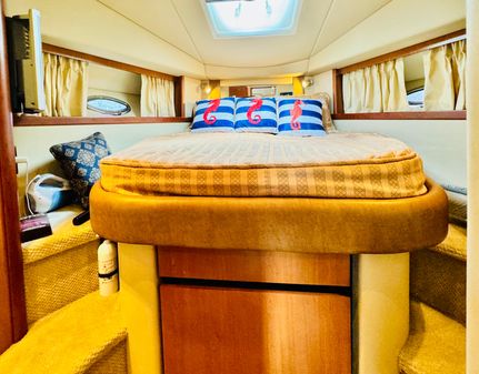 Sea Ray 38 Sundancer image