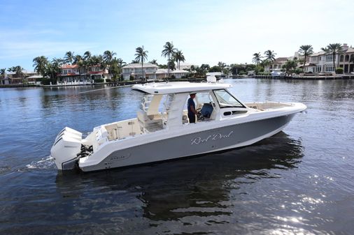 Boston Whaler 350 Realm image