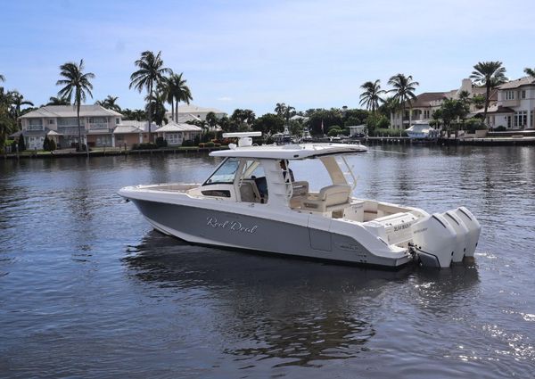 Boston Whaler 350 Realm image