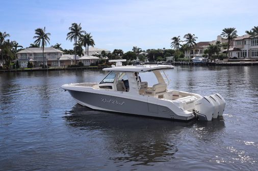 Boston Whaler 350 Realm image