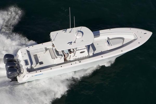 Contender 39 ST - main image
