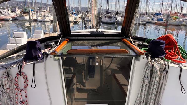 Beneteau Oceanis 321 image