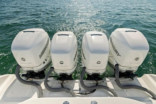 Yellowfin 42 Center Console image