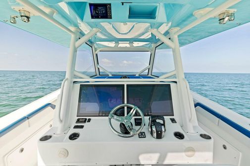 Yellowfin 42 Center Console image