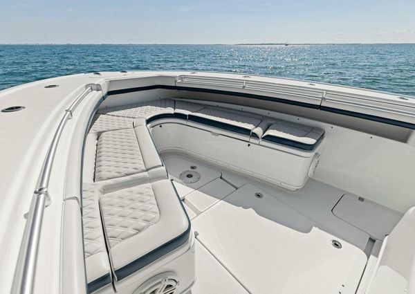 Yellowfin 42 Center Console image