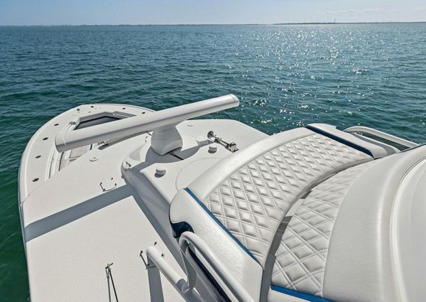 Yellowfin 42 Center Console image