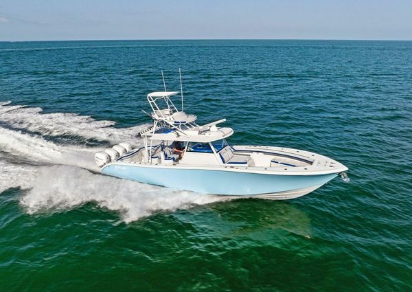 Yellowfin 42 Center Console image