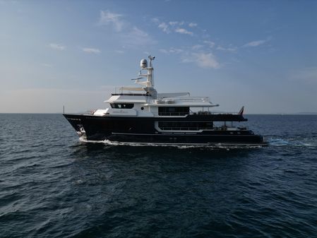 RMK Marine Explorer Yacht 120 image