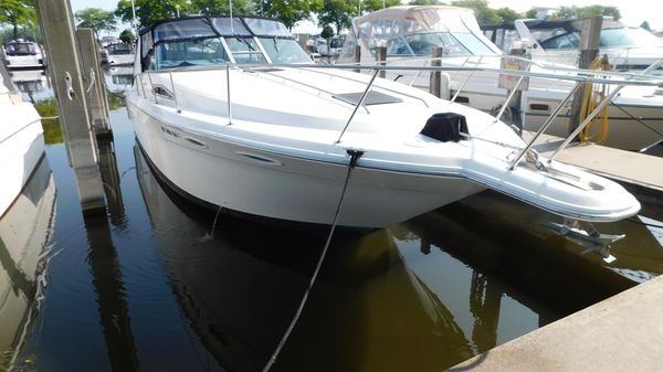 Sea Ray 350 Express 