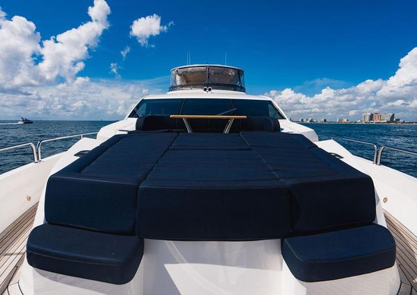 Sunseeker 86 Yacht image