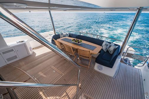 Sunseeker 86 Yacht image