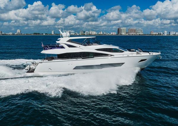 Sunseeker 86 Yacht image