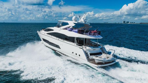 Sunseeker 86 Yacht image