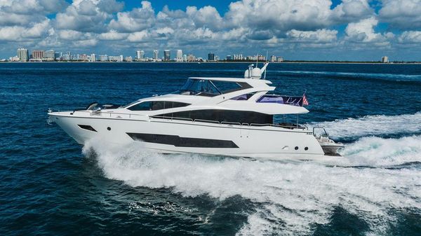 Sunseeker 86 Yacht image