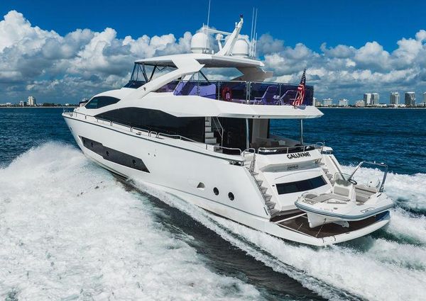 Sunseeker 86 Yacht image