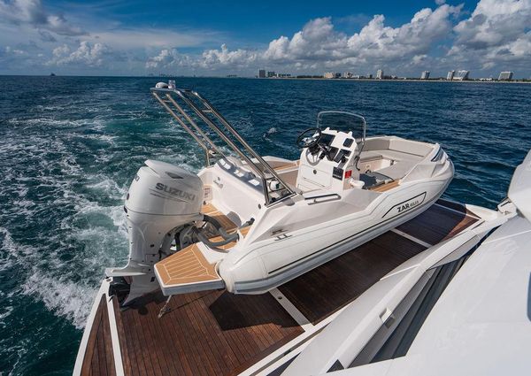 Sunseeker 86 Yacht image