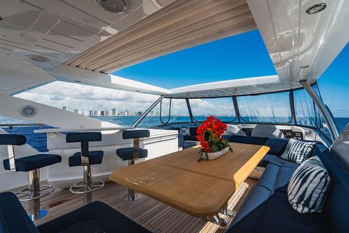 Sunseeker 86 Yacht image