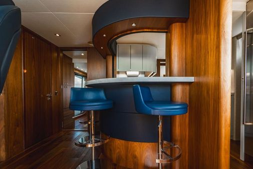 Sunseeker 86 Yacht image