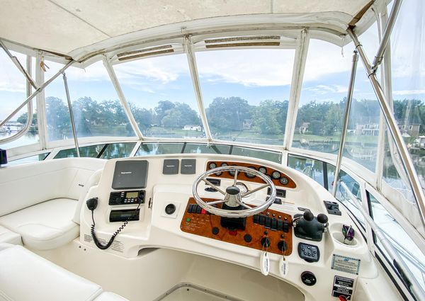 Silverton 410 Sport Bridge image