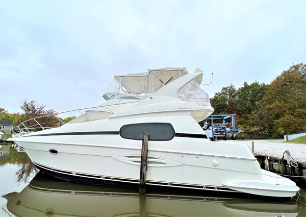 Silverton 410 Sport Bridge image