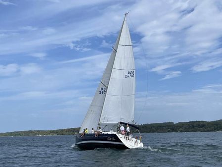 Beneteau OCEANIS-CLIPPER-523 image