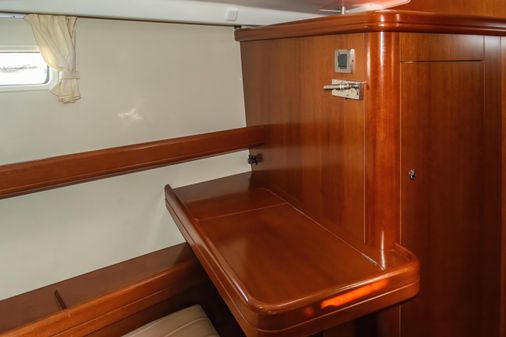 Beneteau OCEANIS-CLIPPER-523 image