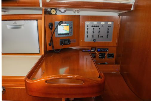 Beneteau OCEANIS-CLIPPER-523 image